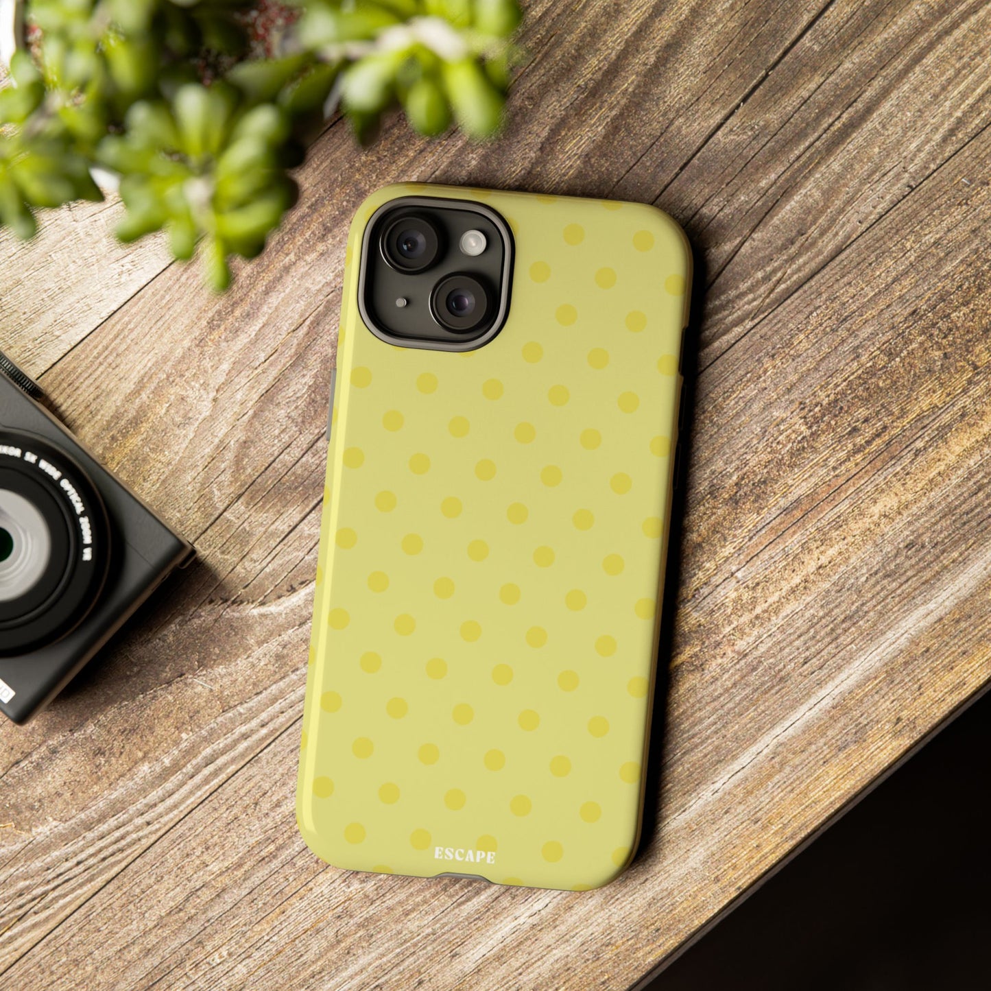 Lunares yellow iPhone