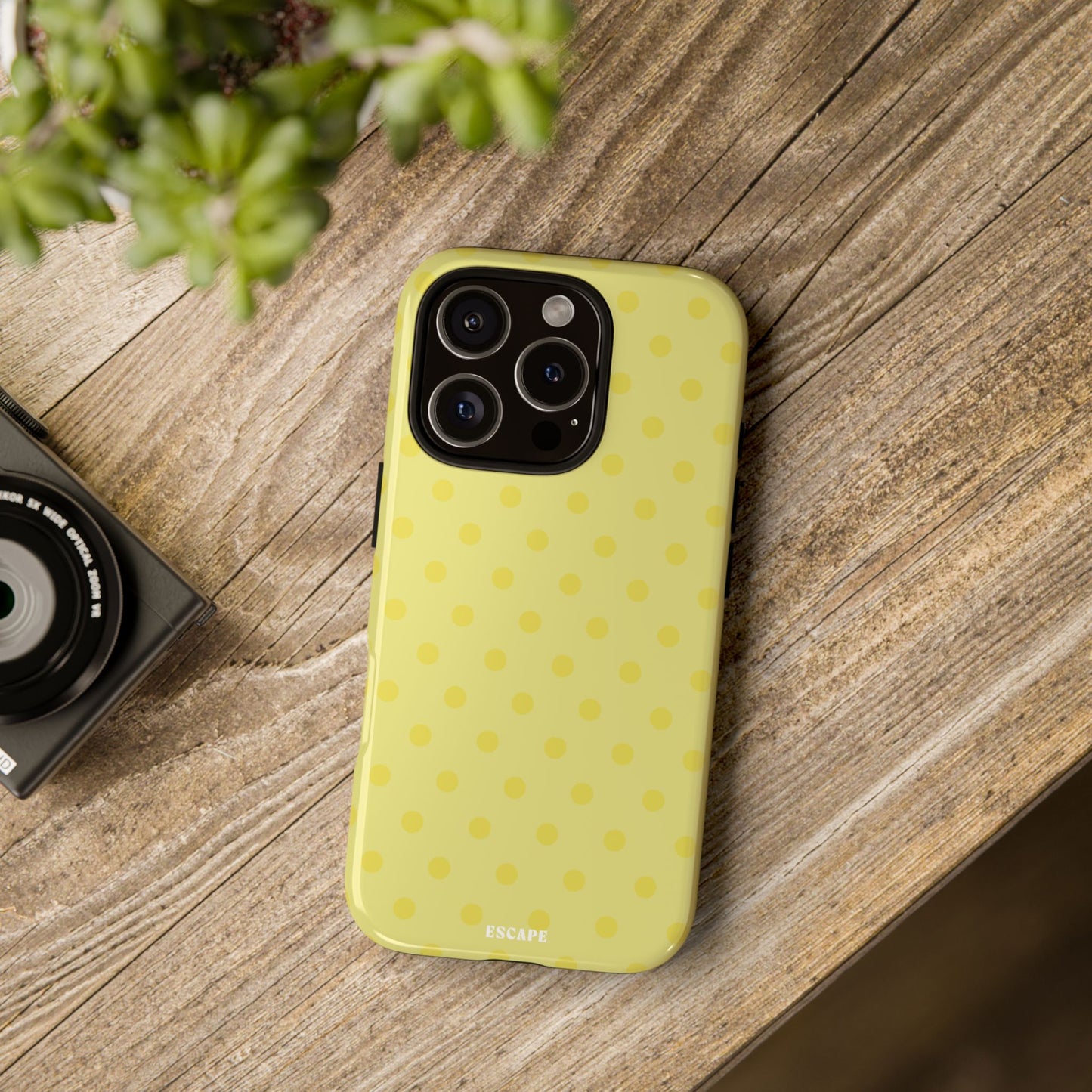Lunares yellow iPhone