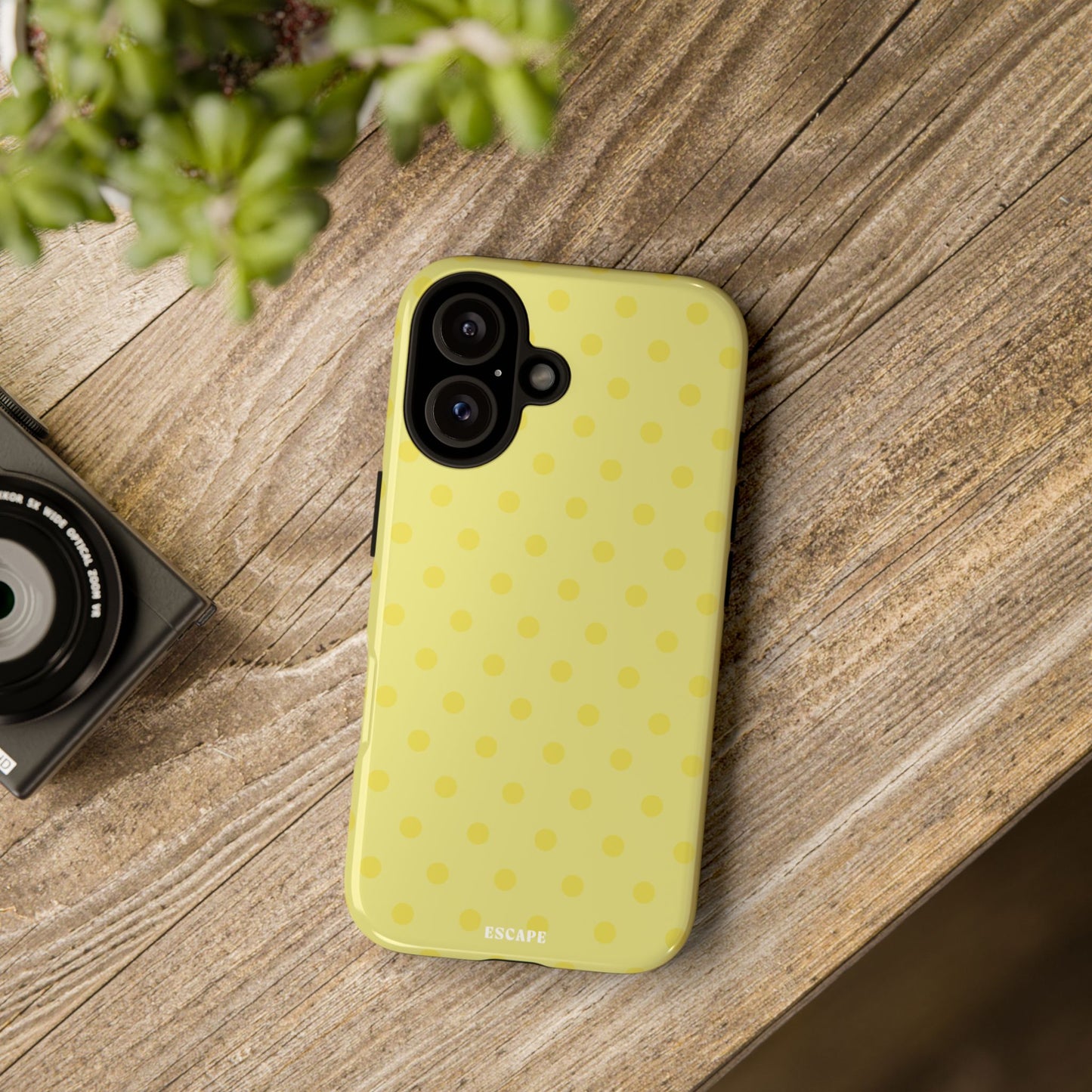 Lunares yellow iPhone