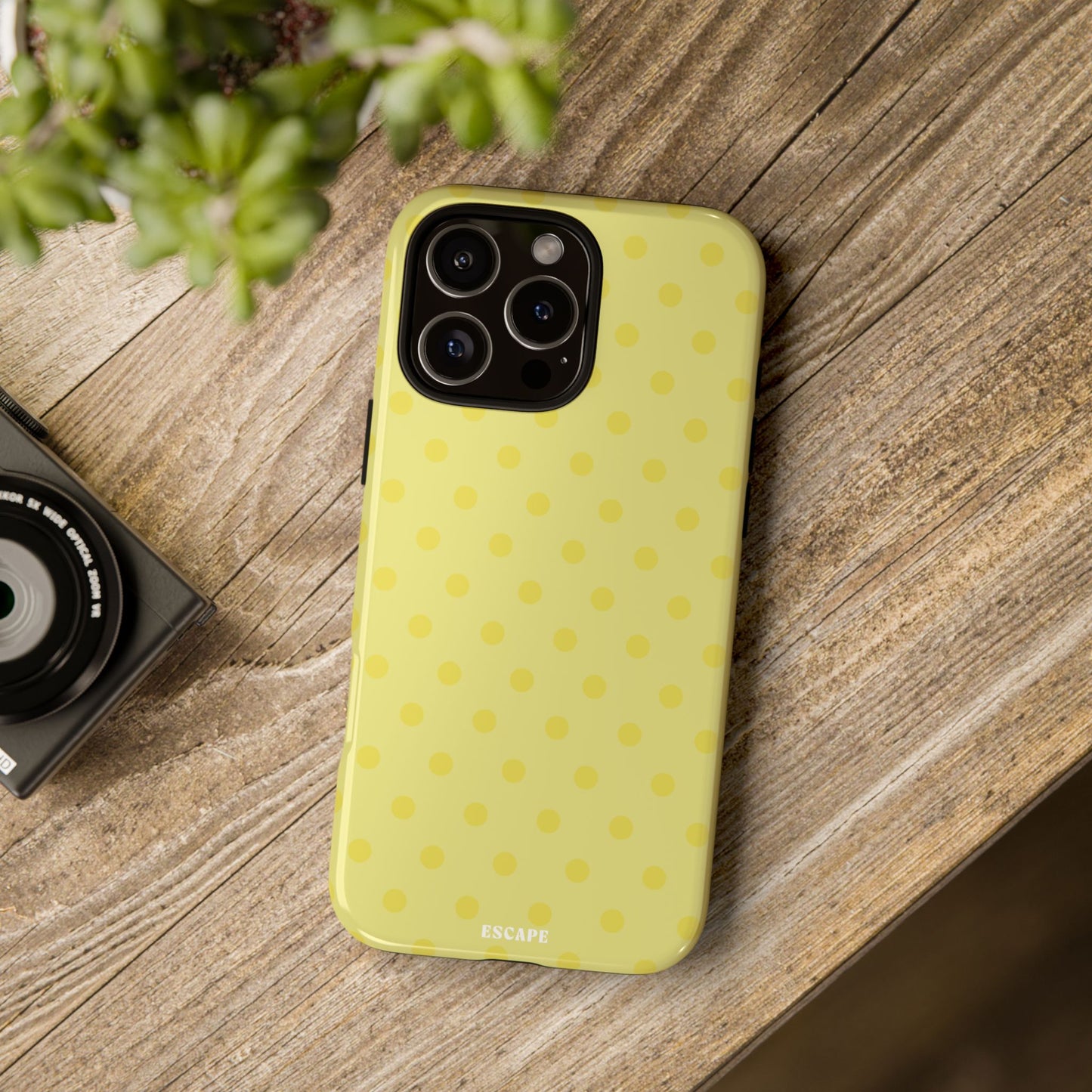 Lunares yellow iPhone
