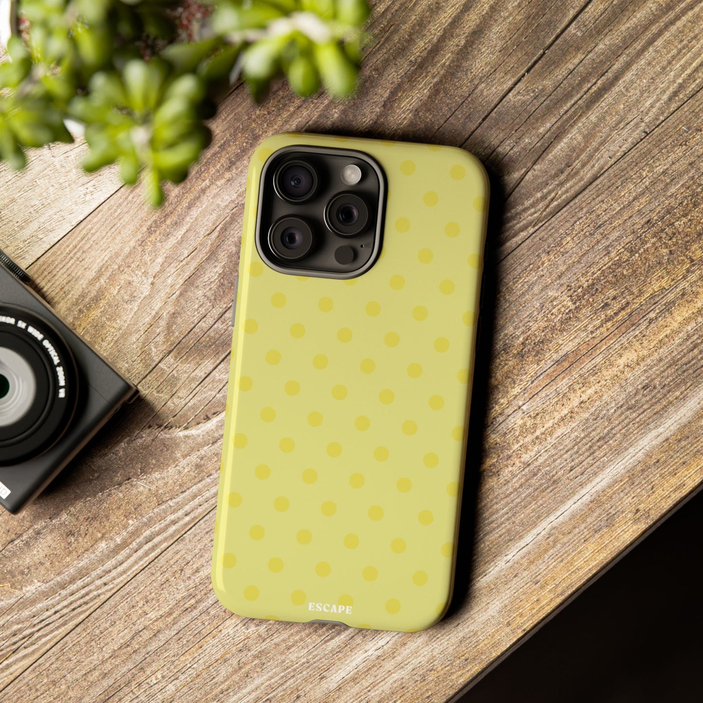 Lunares yellow iPhone